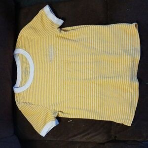 Slim fit Hollister yellow striped tee
